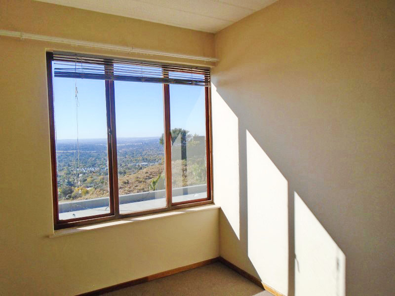 To Let 2 Bedroom Property for Rent in Northcliff Gauteng