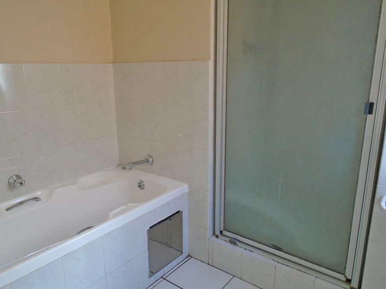To Let 2 Bedroom Property for Rent in Northcliff Gauteng