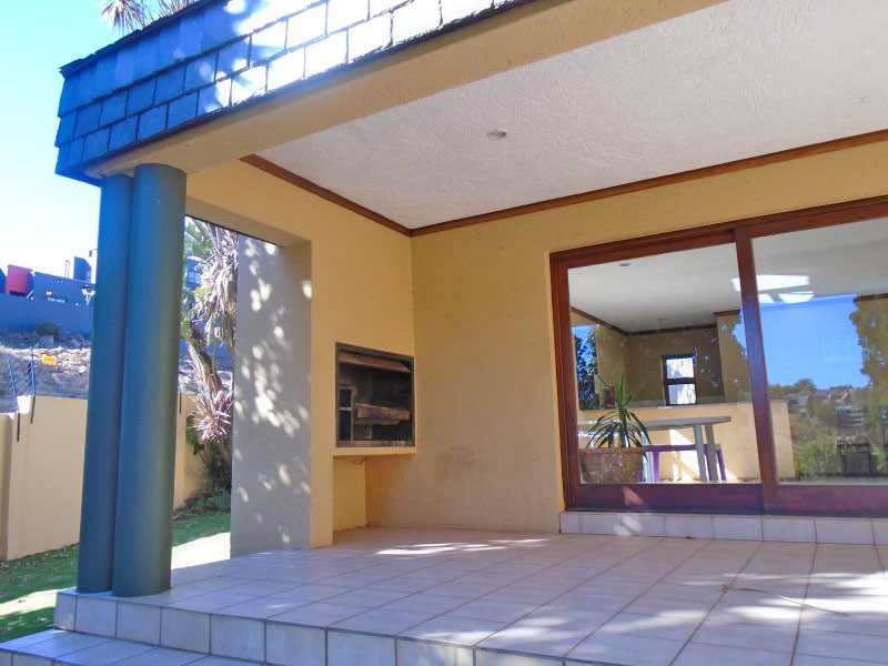 To Let 2 Bedroom Property for Rent in Northcliff Gauteng