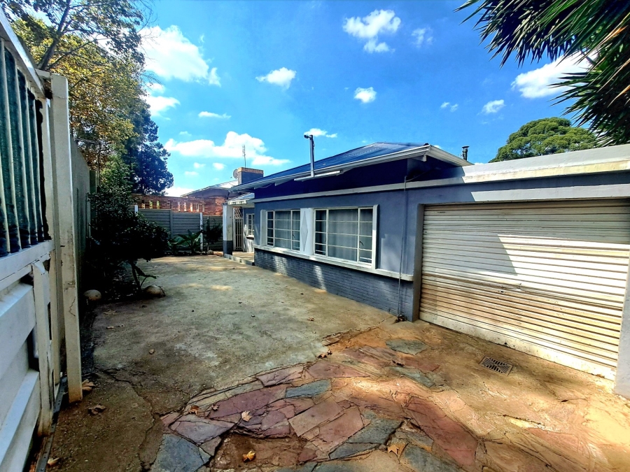 3 Bedroom Property for Sale in Bezuidenhout Valley Gauteng