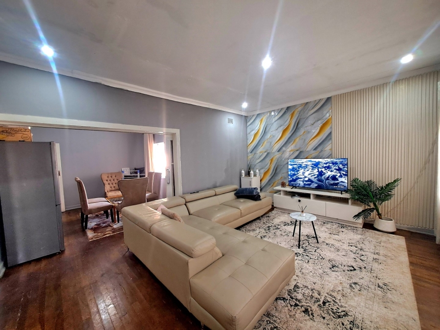 3 Bedroom Property for Sale in Bezuidenhout Valley Gauteng