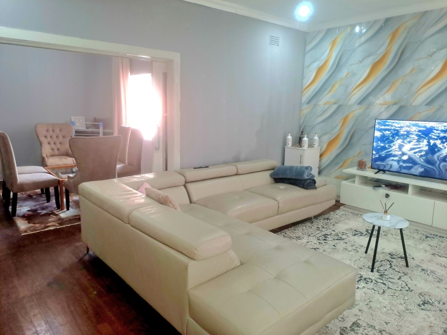 3 Bedroom Property for Sale in Bezuidenhout Valley Gauteng