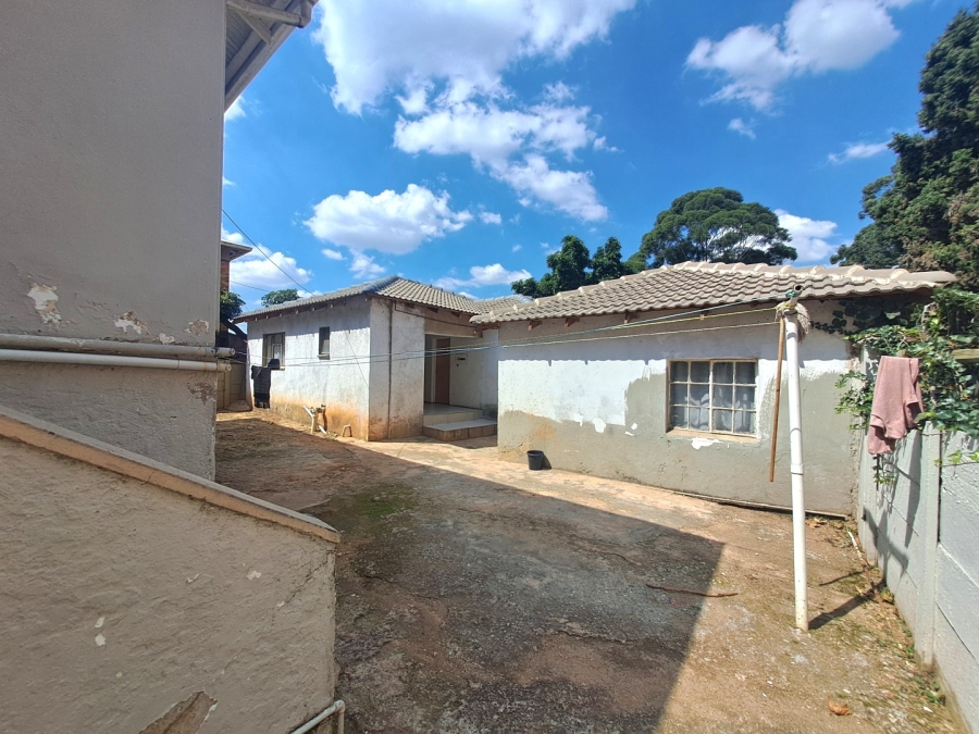 3 Bedroom Property for Sale in Bezuidenhout Valley Gauteng