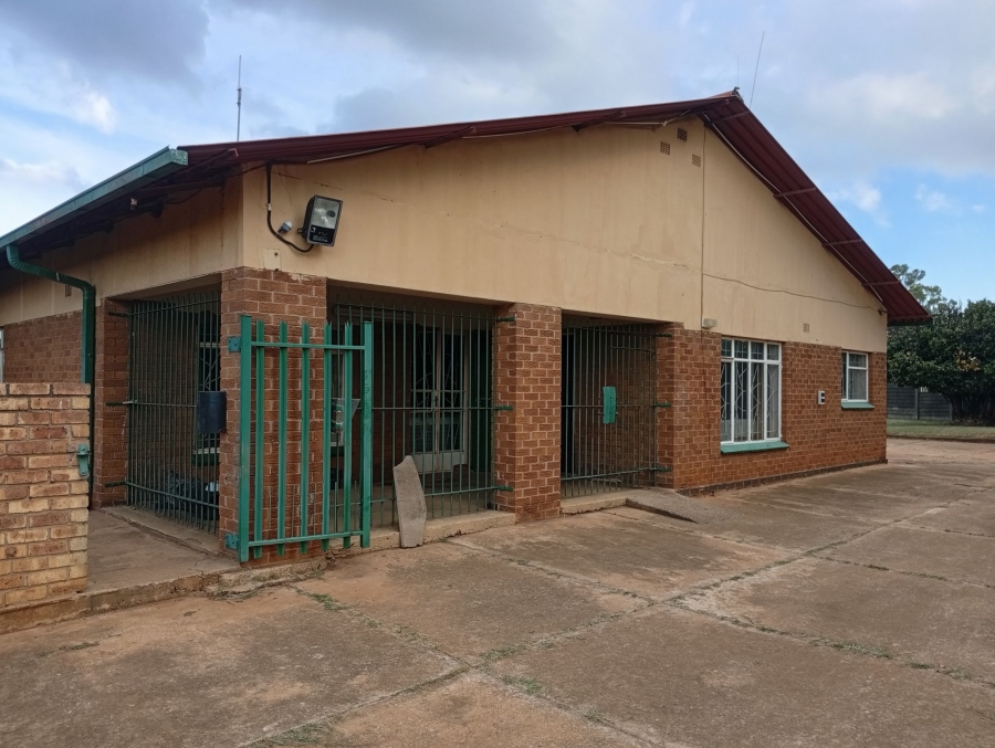 4 Bedroom Property for Sale in Spaarwater Gauteng