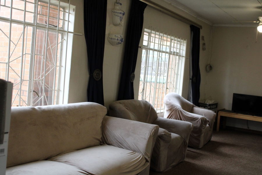 4 Bedroom Property for Sale in Spaarwater Gauteng