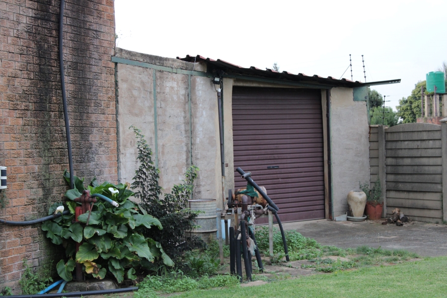 4 Bedroom Property for Sale in Spaarwater Gauteng