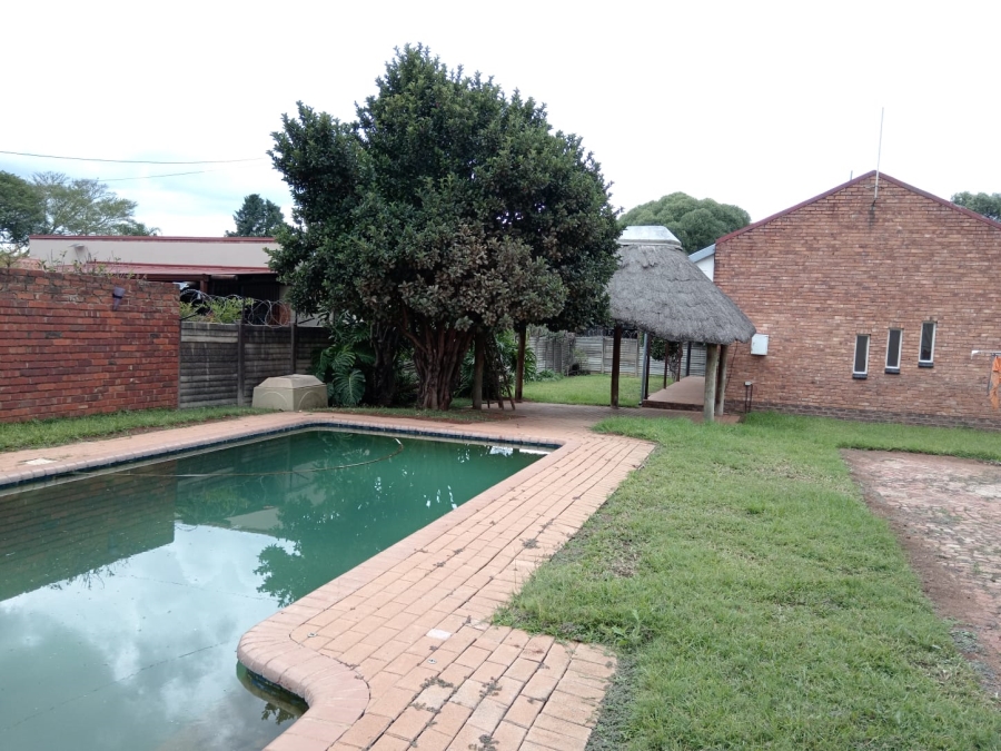 3 Bedroom Property for Sale in Pretoria North Gauteng