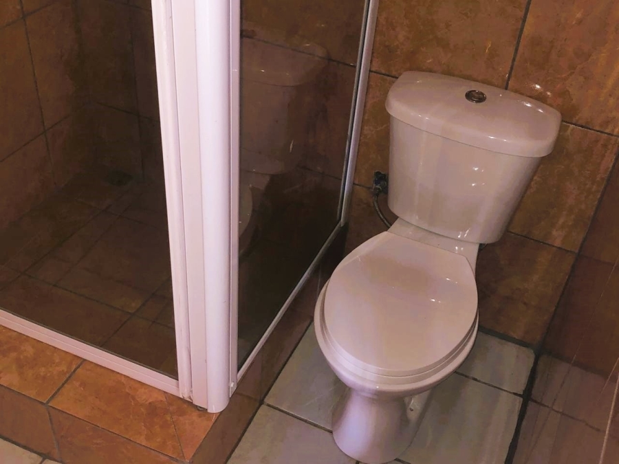 7 Bedroom Property for Sale in Ravenswood Gauteng