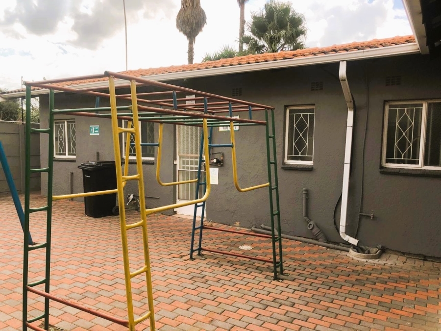 7 Bedroom Property for Sale in Ravenswood Gauteng