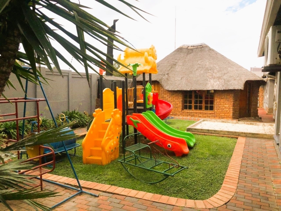 7 Bedroom Property for Sale in Ravenswood Gauteng