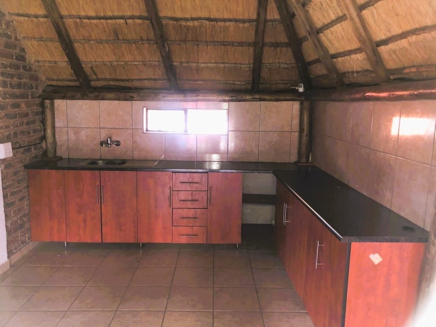 7 Bedroom Property for Sale in Ravenswood Gauteng