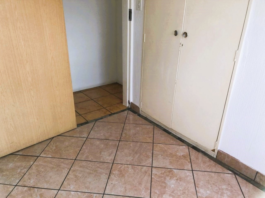 7 Bedroom Property for Sale in Ravenswood Gauteng