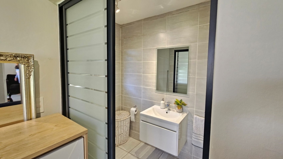 3 Bedroom Property for Sale in Waterfall Gauteng