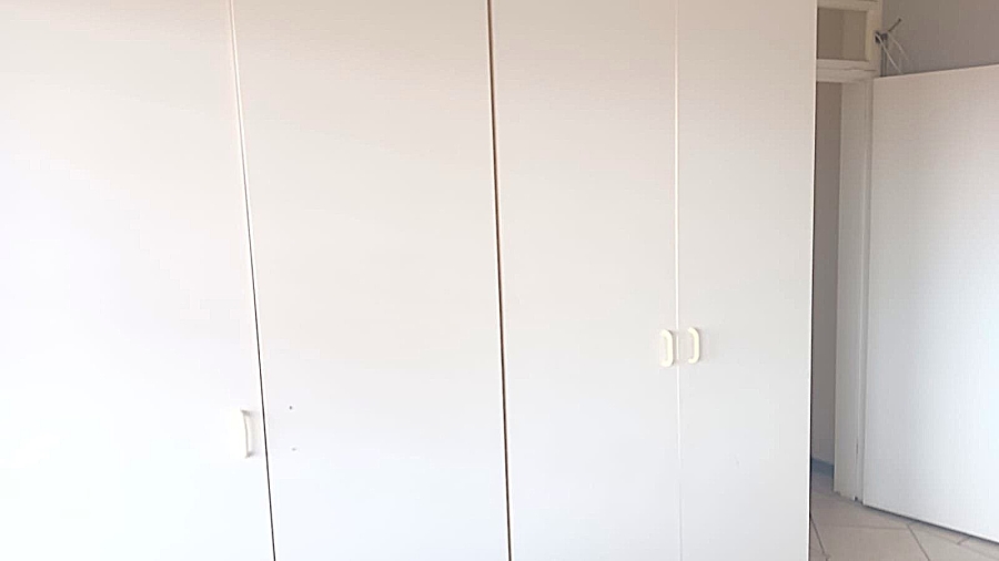 2 Bedroom Property for Sale in Edleen Gauteng