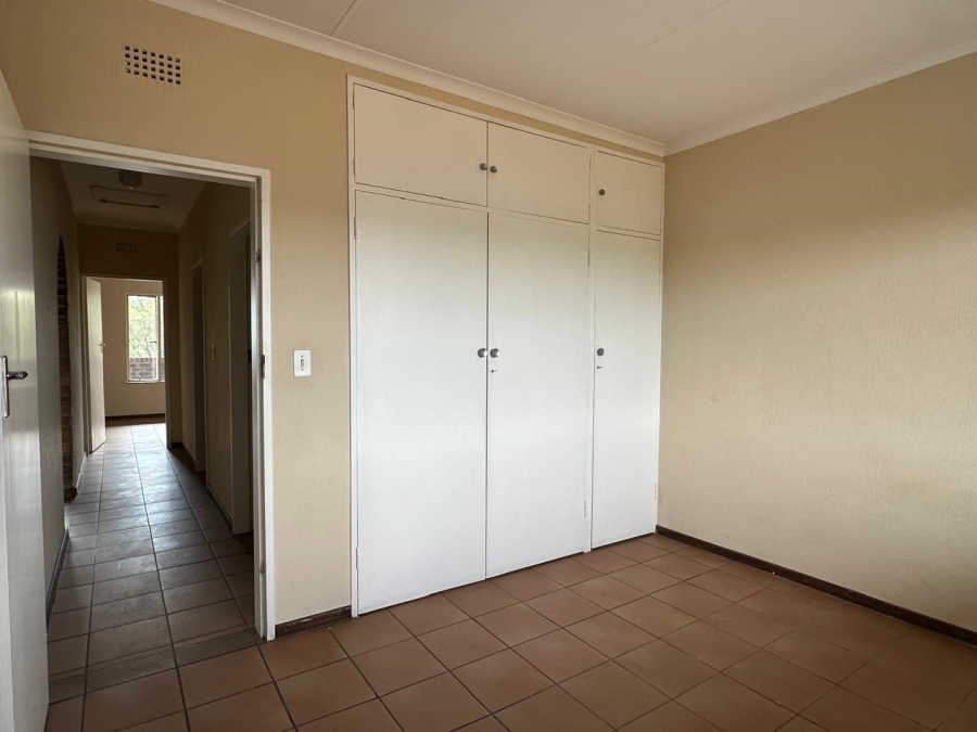 2 Bedroom Property for Sale in Eastleigh Gauteng