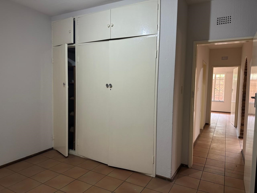 To Let 2 Bedroom Property for Rent in Eastleigh Gauteng