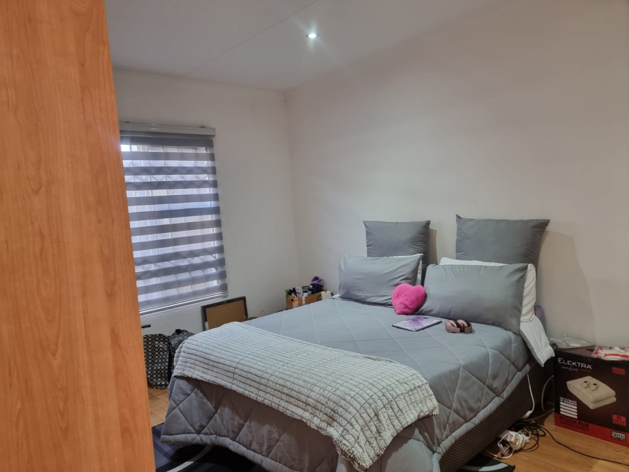 3 Bedroom Property for Sale in Meadowlands East Gauteng