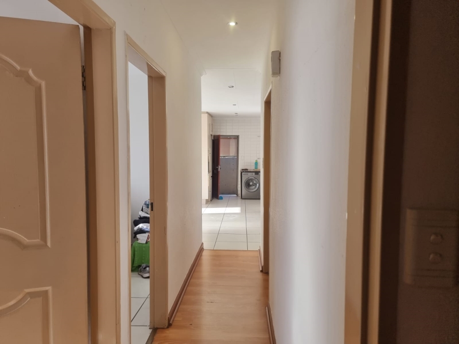 3 Bedroom Property for Sale in Meadowlands East Gauteng