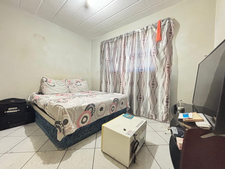 3 Bedroom Property for Sale in Die Hoewes Gauteng