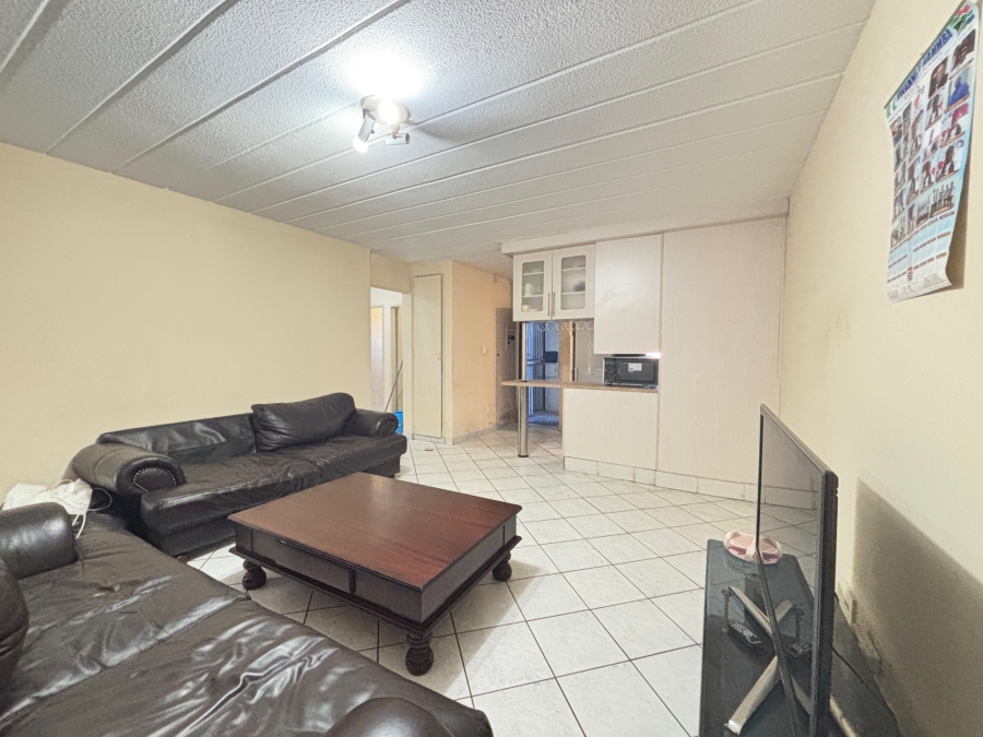 3 Bedroom Property for Sale in Die Hoewes Gauteng