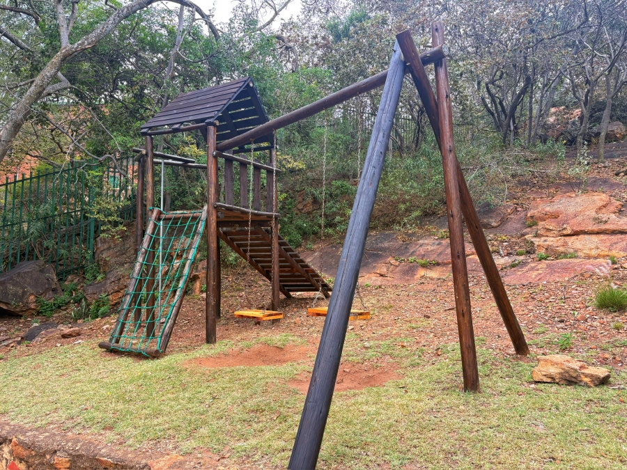 2 Bedroom Property for Sale in Silverton Gauteng