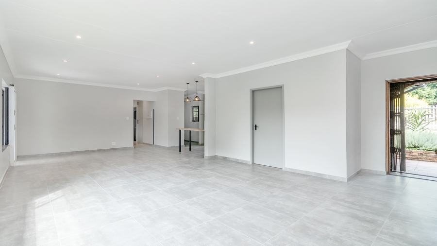 4 Bedroom Property for Sale in Florauna Gauteng