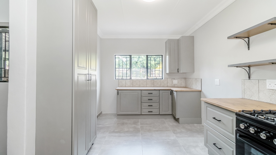 4 Bedroom Property for Sale in Florauna Gauteng