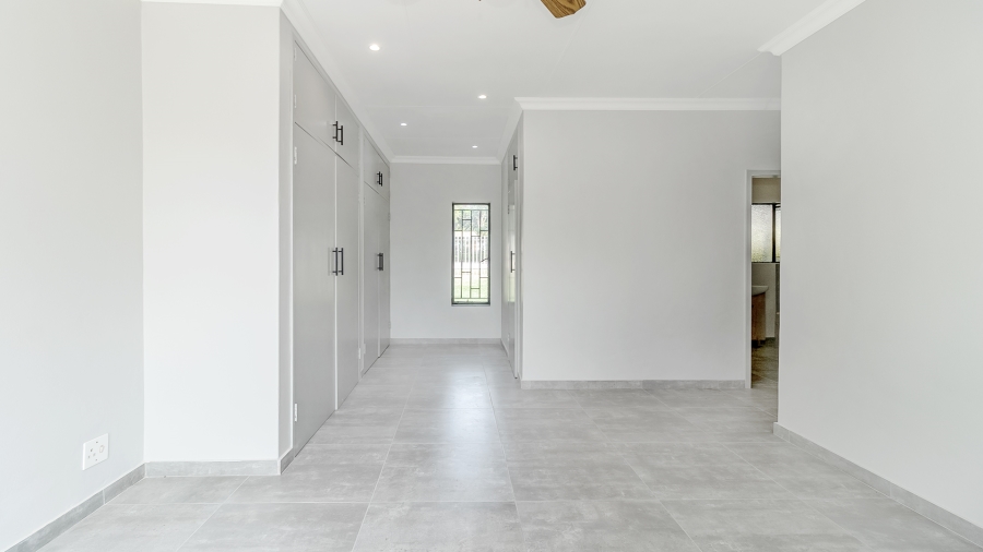 4 Bedroom Property for Sale in Florauna Gauteng