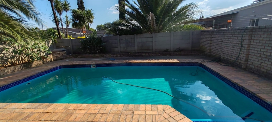 To Let 4 Bedroom Property for Rent in Van Dyk Park Gauteng