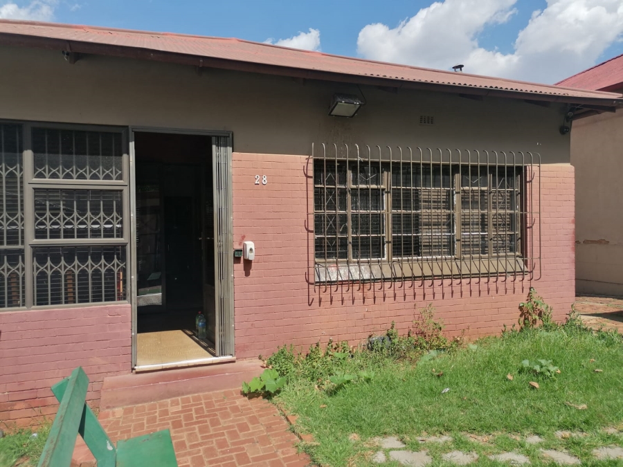 3 Bedroom Property for Sale in Bezuidenhout Valley Gauteng