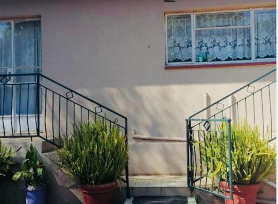 3 Bedroom Property for Sale in Bezuidenhout Valley Gauteng