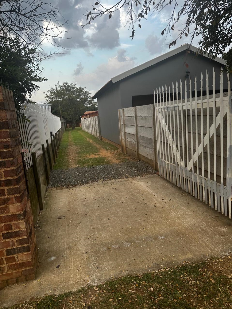 1 Bedroom Property for Sale in Rynfield Gauteng
