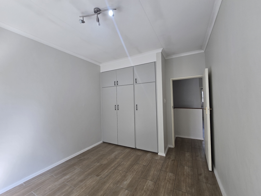 To Let 3 Bedroom Property for Rent in Rivonia Gauteng