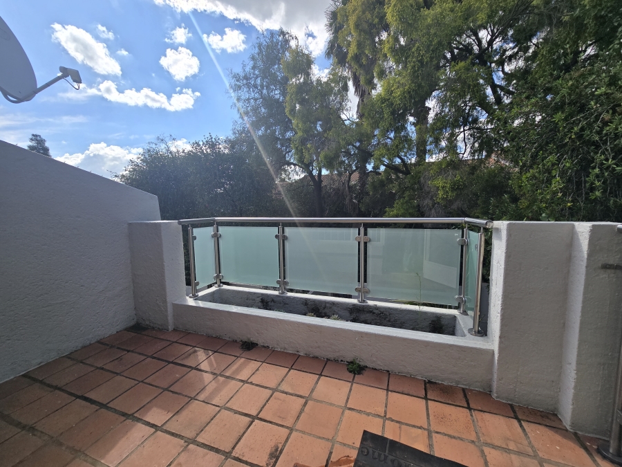 To Let 3 Bedroom Property for Rent in Rivonia Gauteng