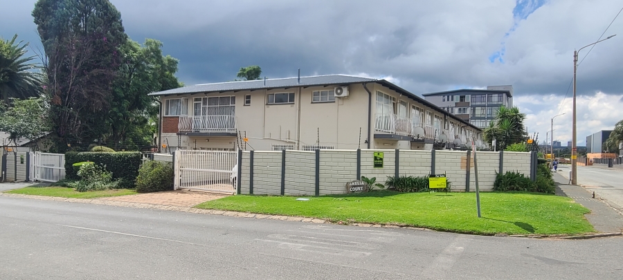2 Bedroom Property for Sale in Edenvale Central Gauteng