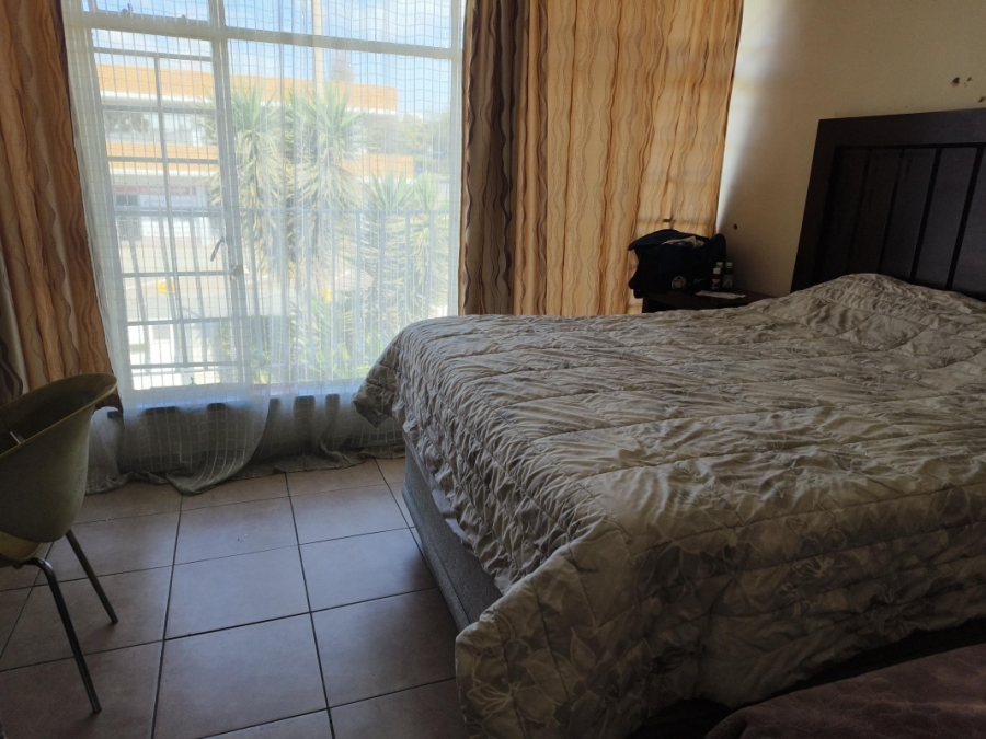 2 Bedroom Property for Sale in Edenvale Central Gauteng