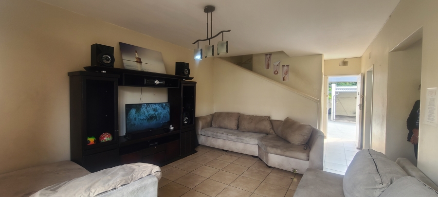 2 Bedroom Property for Sale in Edenvale Central Gauteng