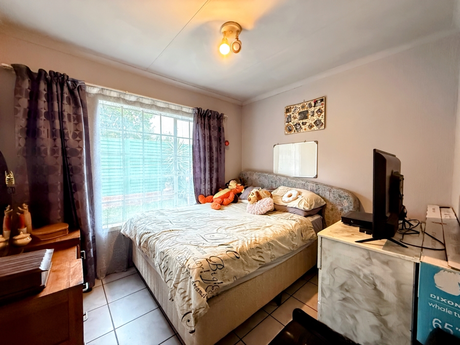2 Bedroom Property for Sale in Montana Park Gauteng