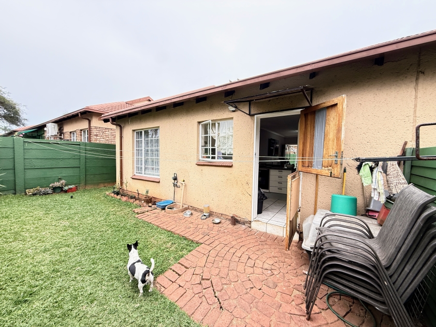 2 Bedroom Property for Sale in Montana Park Gauteng