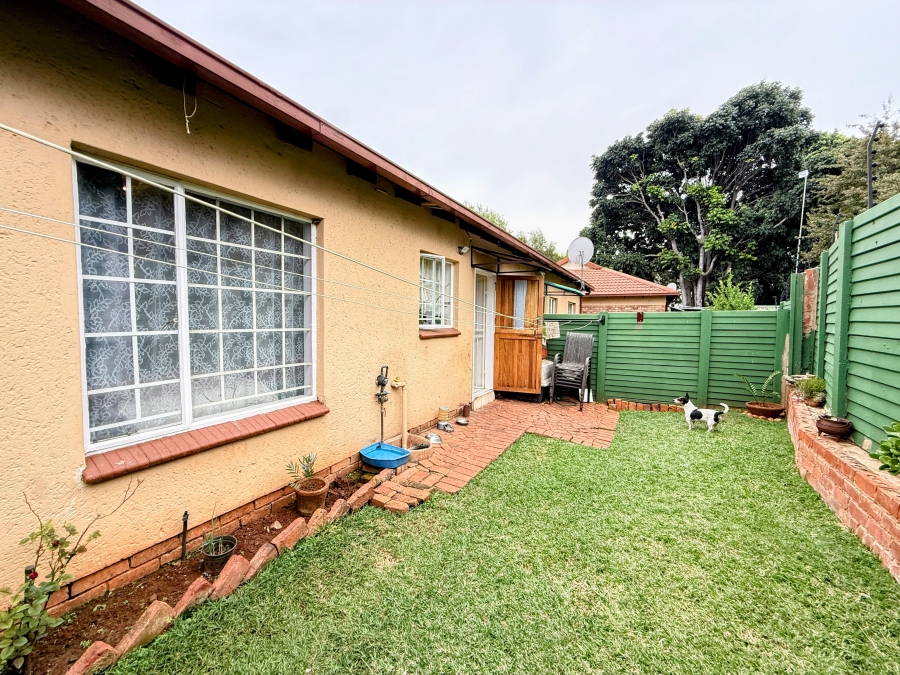 2 Bedroom Property for Sale in Montana Park Gauteng