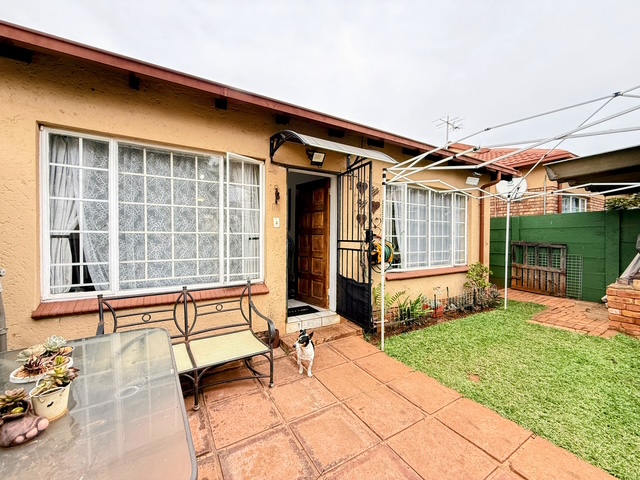2 Bedroom Property for Sale in Montana Park Gauteng