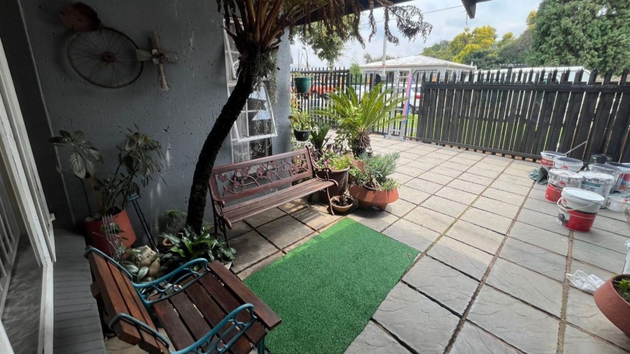 4 Bedroom Property for Sale in Florentia Gauteng