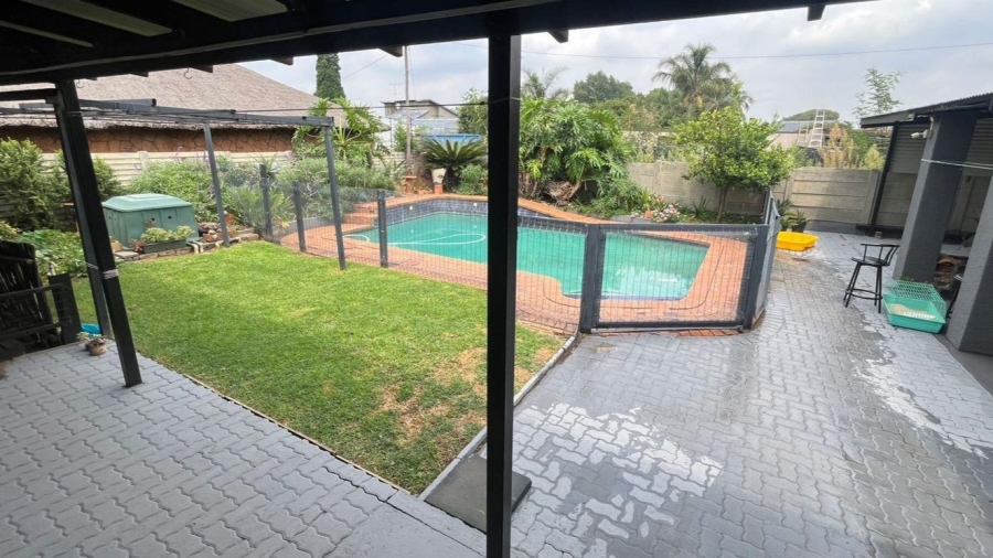 4 Bedroom Property for Sale in Florentia Gauteng