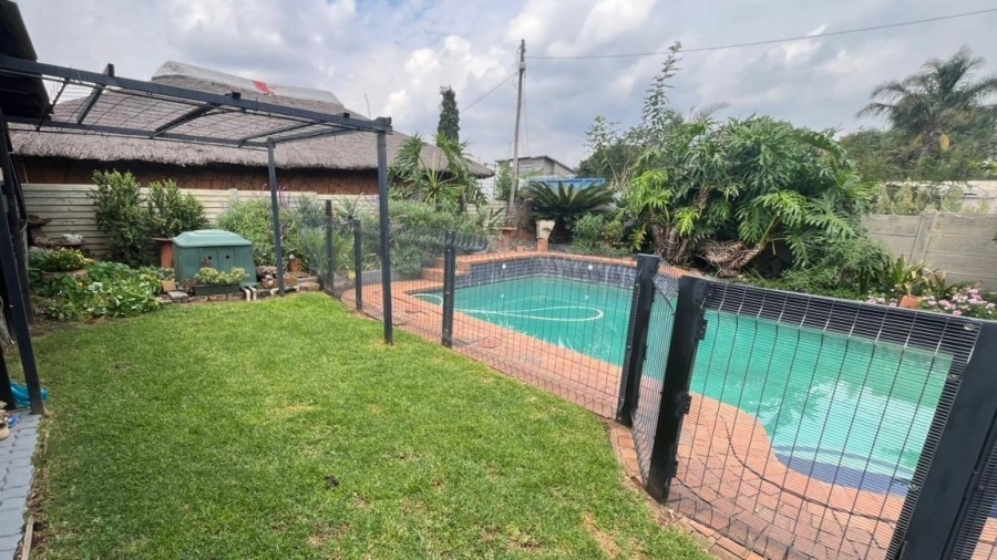 4 Bedroom Property for Sale in Florentia Gauteng