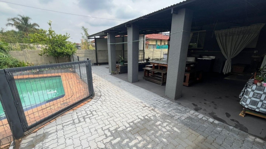 4 Bedroom Property for Sale in Florentia Gauteng