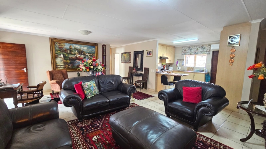 3 Bedroom Property for Sale in Montana Tuine Gauteng