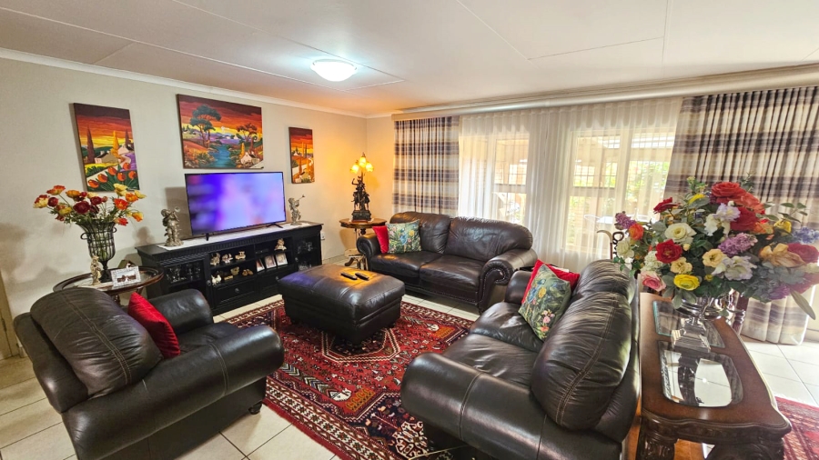 3 Bedroom Property for Sale in Montana Tuine Gauteng