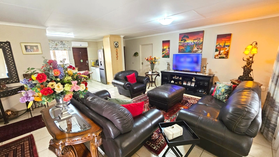 3 Bedroom Property for Sale in Montana Tuine Gauteng