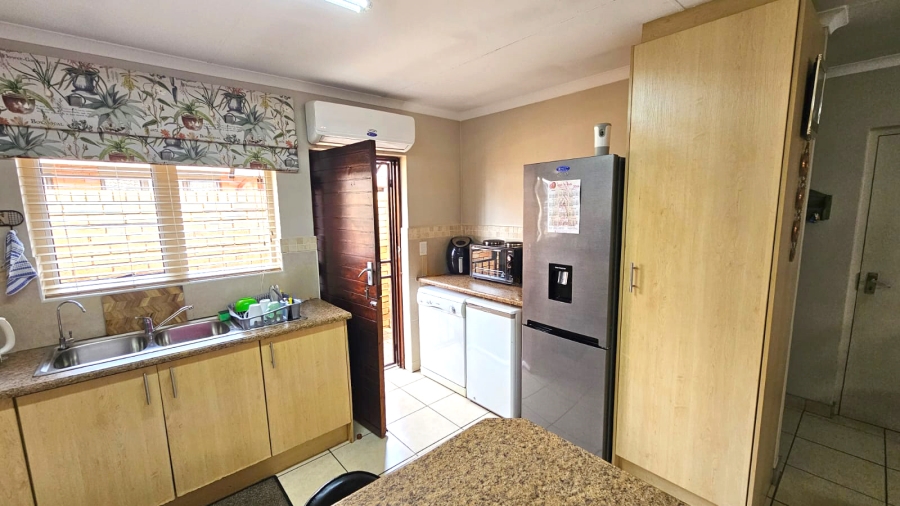 3 Bedroom Property for Sale in Montana Tuine Gauteng