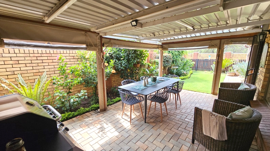 3 Bedroom Property for Sale in Montana Tuine Gauteng